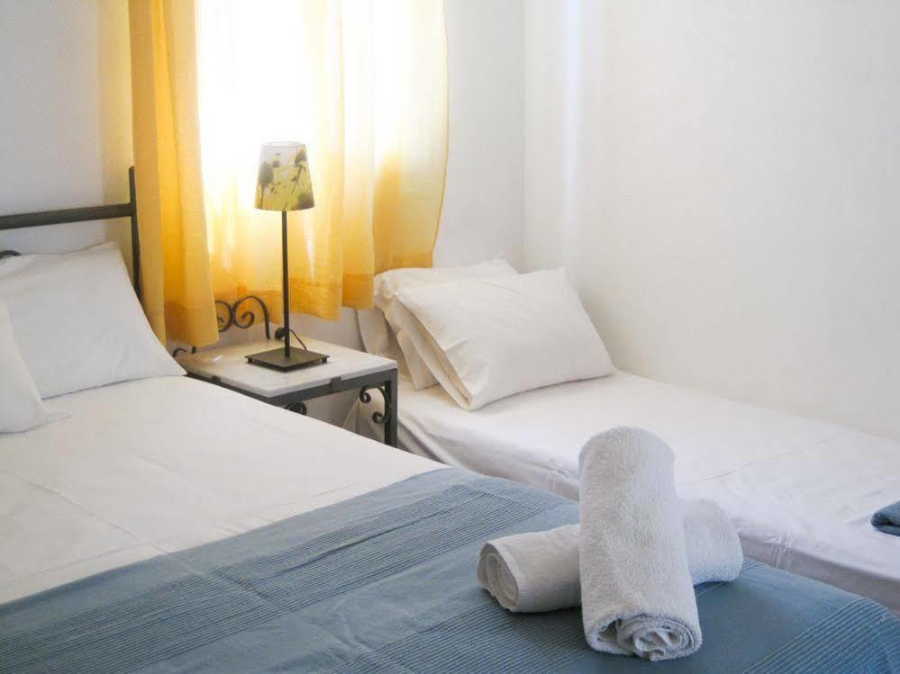 Aloni Ios Apartment Mylopotas Bagian luar foto
